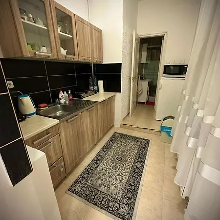 Apartment Apartment2 *